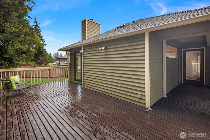 Property photo for 11317 Se 77th Place, Newcastle photo 17