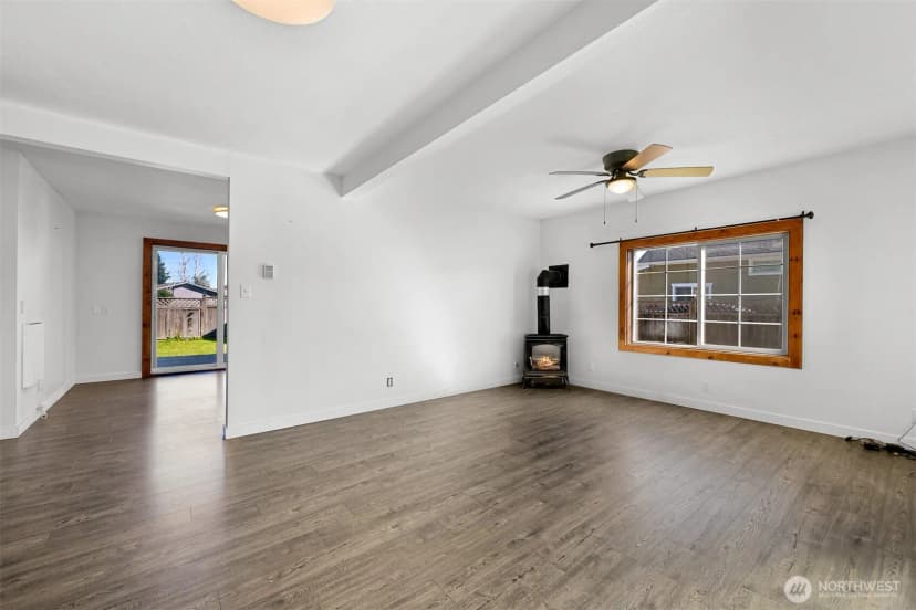Property photo for 406 W Main Street, Everson photo 7
