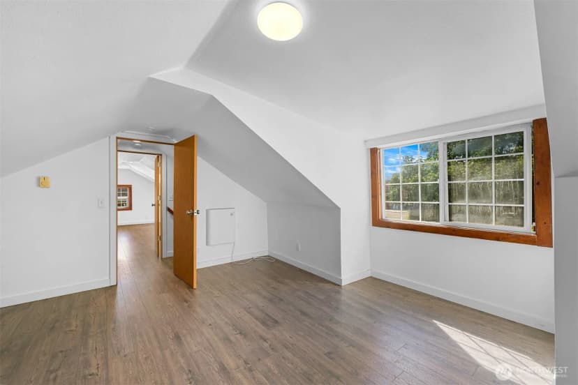 Property photo for 406 W Main Street, Everson photo 23