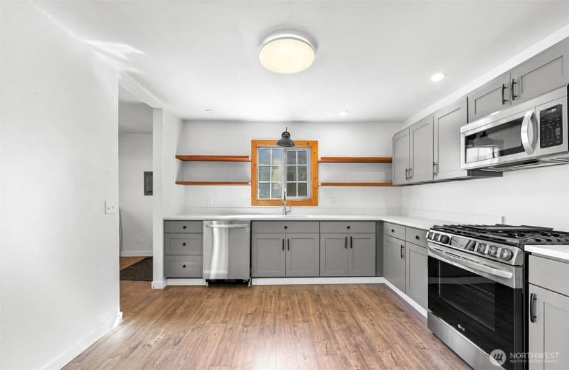 Property photo for 406 W Main Street, Everson photo 12