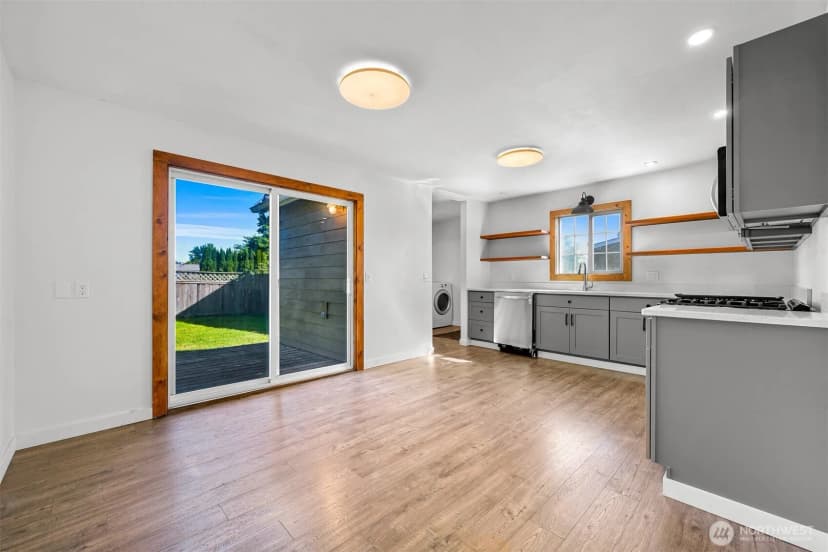 Property photo for 406 W Main Street, Everson photo 11