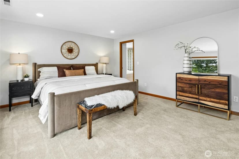 Property photo for 20005 Ne 42nd Street, Sammamish photo 22
