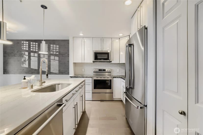 Property photo for 6711 S 239th Place #n102, Kent photo 13