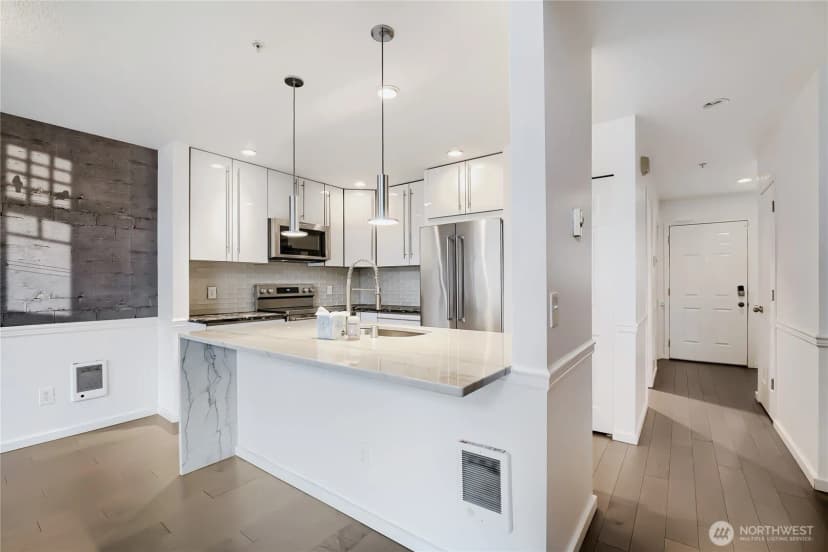 Property photo for 6711 S 239th Place #n102, Kent photo 11