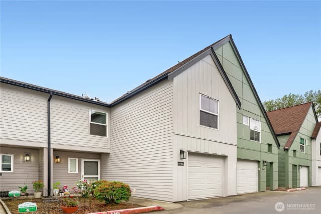 Property photo for 6711 S 239th Place #n102, Kent photo 3