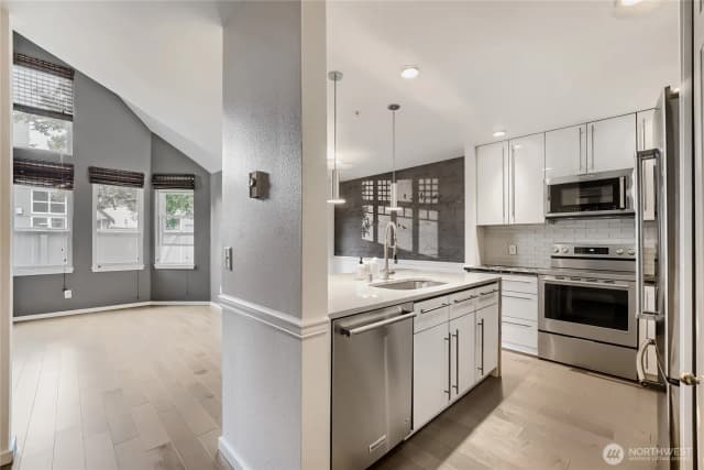 Property photo for 6711 S 239th Place #n102, Kent