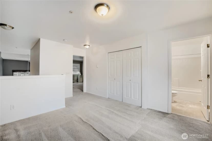Property photo for 6711 S 239th Place #n102, Kent photo 17
