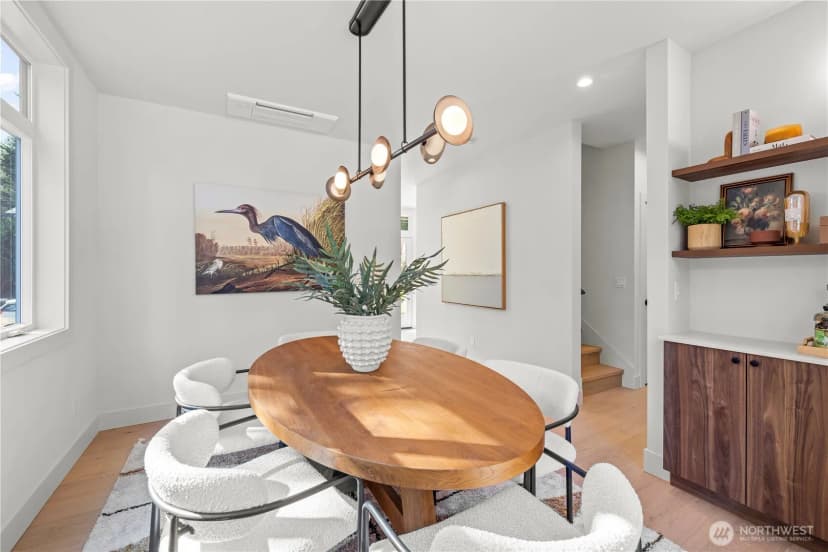 Property photo for 3026 Ne 95th Street, Seattle photo 5