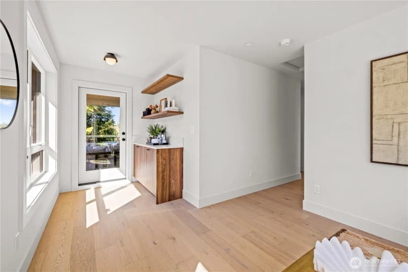 Property photo for 3026 Ne 95th Street, Seattle photo 36