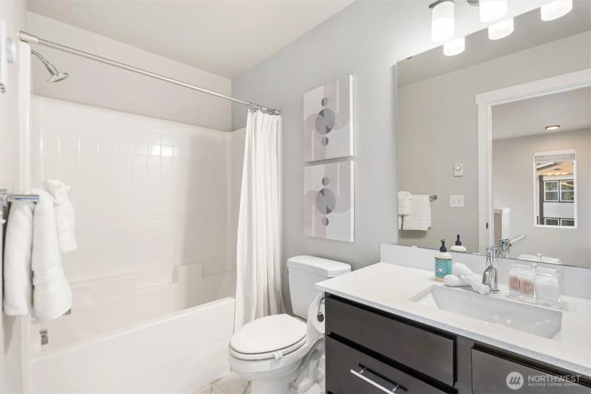 Property photo for 13717 Admiralty Way #h7, Lynnwood photo 28
