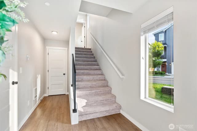 Property photo for 13717 Admiralty Way #h7, Lynnwood photo 5