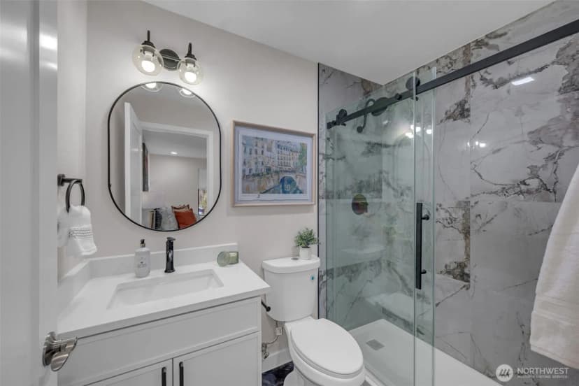 Property photo for 11701 100th Avenue Ne #4, Kirkland photo 14