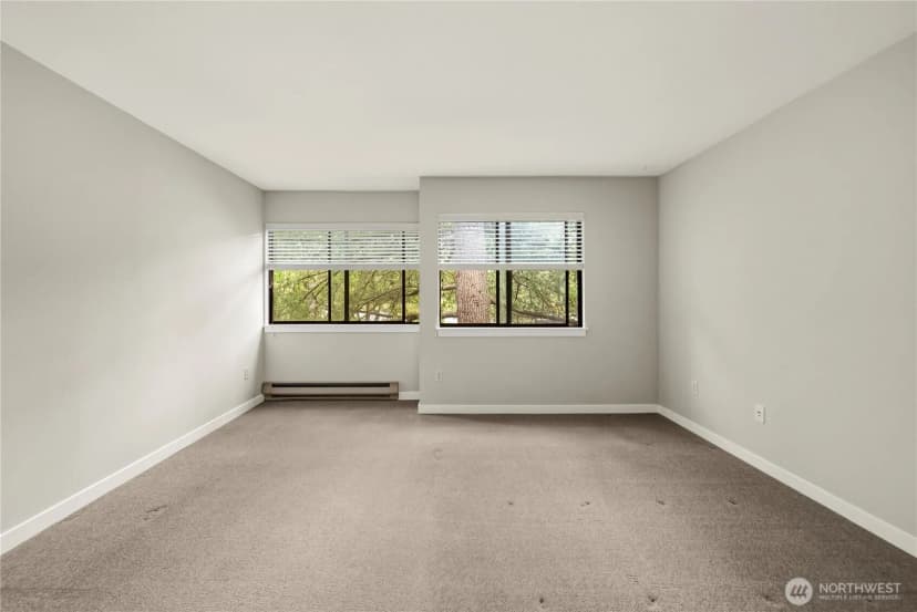 Property photo for 1300 Bellevue Way Ne #2, Bellevue photo 21