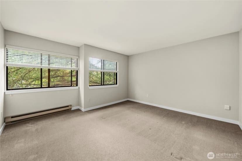 Property photo for 1300 Bellevue Way Ne #2, Bellevue photo 23