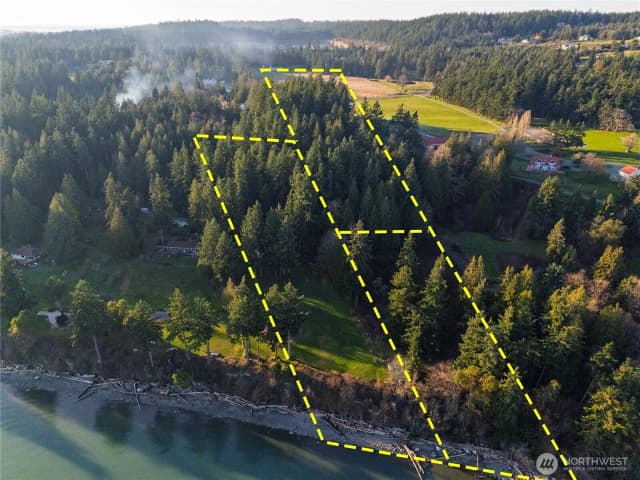 Property photo for 0 Seahorse Lane, Oak Harbor photo 2