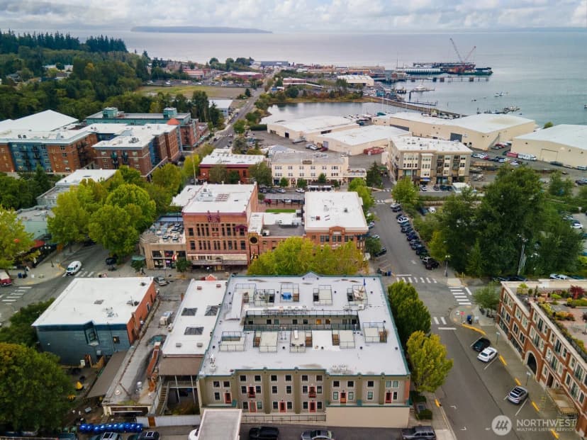 Property photo for 1201 11th Street #303, Bellingham photo 26