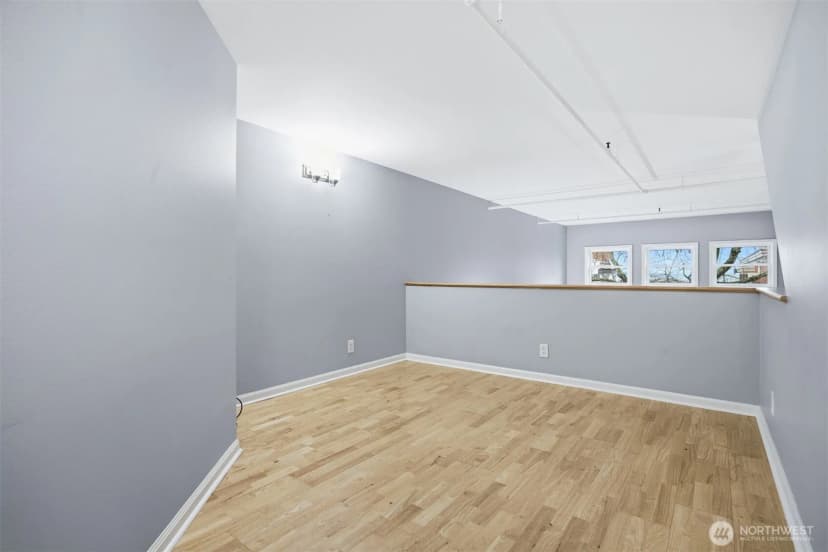 Property photo for 1201 11th Street #303, Bellingham photo 18