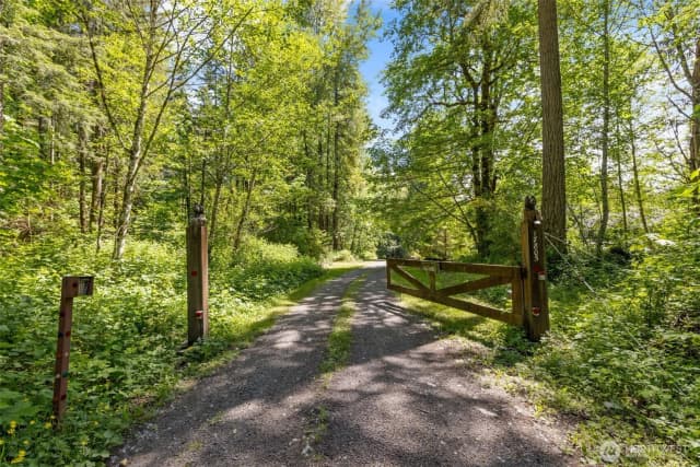 Property photo for 17805 324th Avenue Ne, Duvall photo 3
