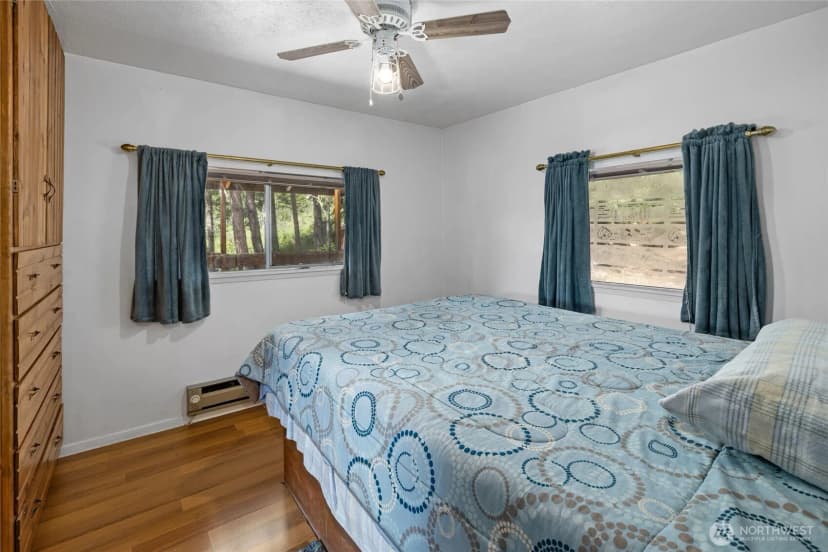 Property photo for 502 Harkness Road, Cle Elum photo 12