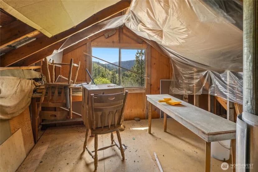 Property photo for 502 Harkness Road, Cle Elum photo 16
