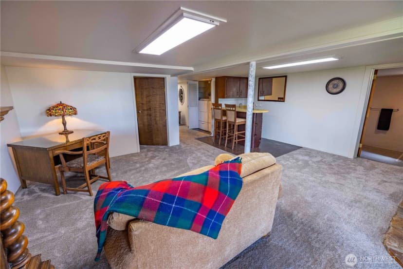Property photo for 100 Airport Road, Omak photo 16