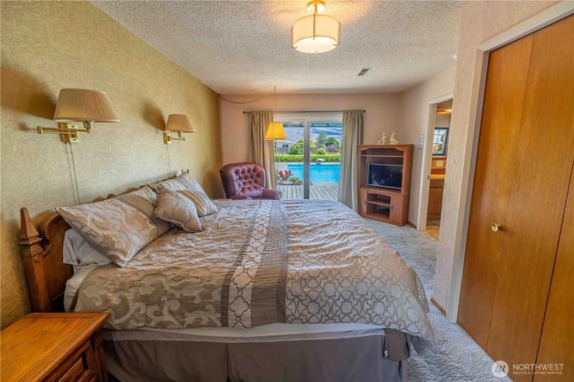 Property photo for 100 Airport Road, Omak photo 8