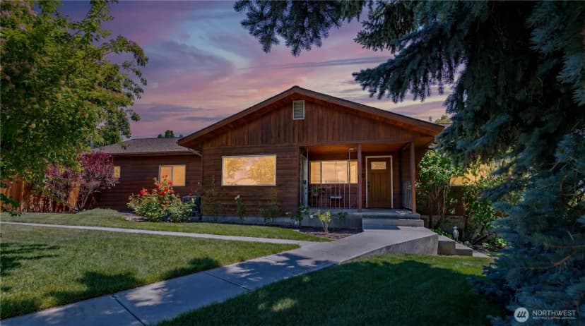 Property photo for 100 Airport Road, Omak photo 2