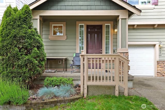 Property photo for 5427 Boardwalk Street Se, Lacey photo 2