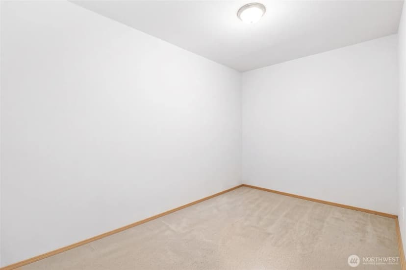Property photo for 5427 Boardwalk Street Se, Lacey photo 11
