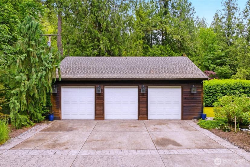 Property photo for 24416 249th Avenue Se, Maple Valley photo 34