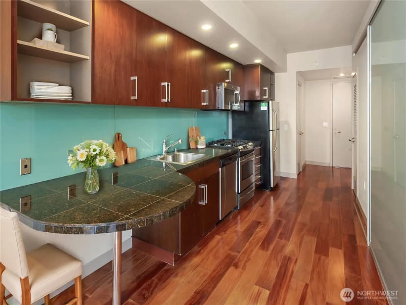 Property photo for 910 Lenora Street #s1000, Seattle photo 6