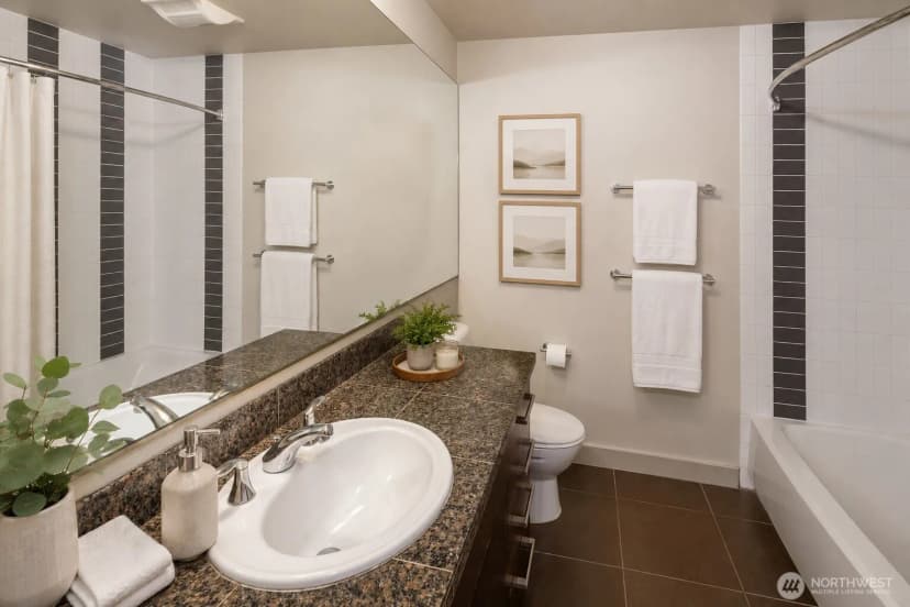 Property photo for 910 Lenora Street #s1000, Seattle photo 8