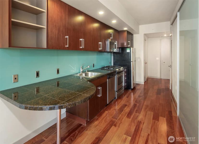 Property photo for 910 Lenora Street #s1000, Seattle photo 10