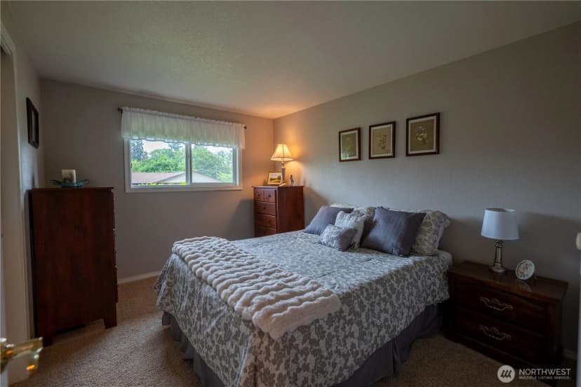 Property photo for 230 E Hawthorne Place, Port Angeles photo 21