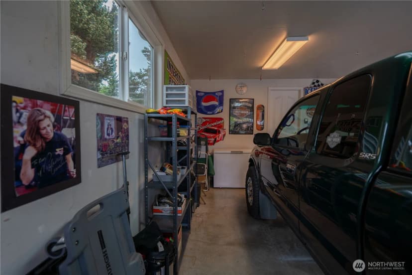 Property photo for 230 E Hawthorne Place, Port Angeles photo 34