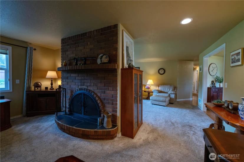 Property photo for 230 E Hawthorne Place, Port Angeles photo 13