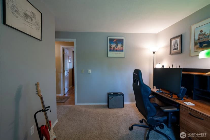 Property photo for 230 E Hawthorne Place, Port Angeles photo 24