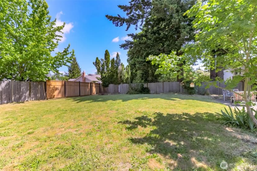 Property photo for 15836 Se Fairwood Boulevard, Renton photo 35