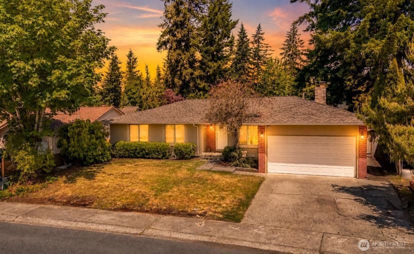 Property photo for 15836 Se Fairwood Boulevard, Renton