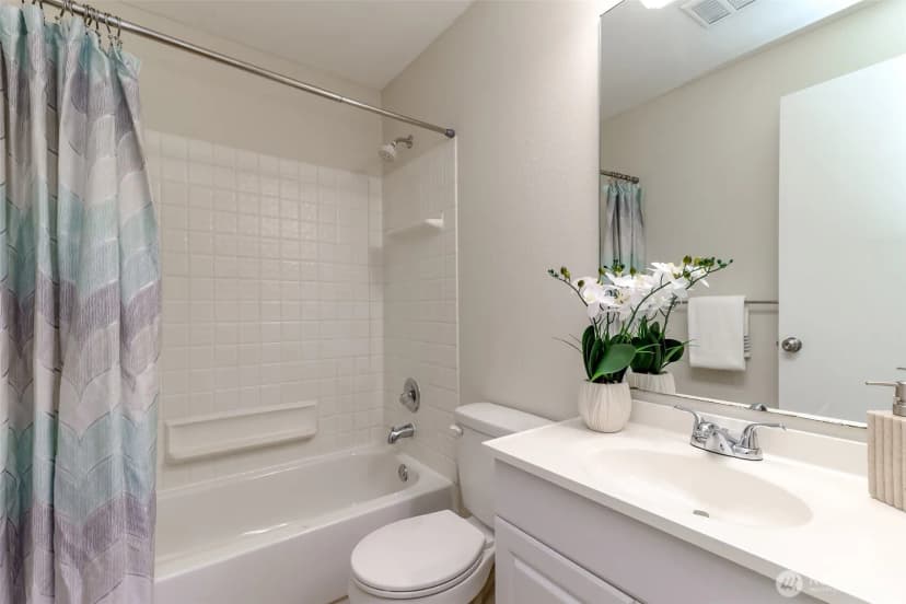 Property photo for 15836 Se Fairwood Boulevard, Renton photo 27