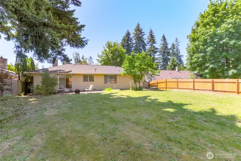 Property photo for 15836 Se Fairwood Boulevard, Renton photo 31