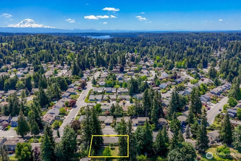 Property photo for 15836 Se Fairwood Boulevard, Renton photo 39