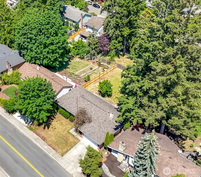 Property photo for 15836 Se Fairwood Boulevard, Renton photo 37