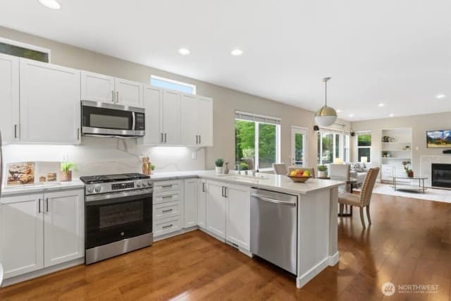 Property photo for 23977 Se 10th Street, Sammamish photo 4