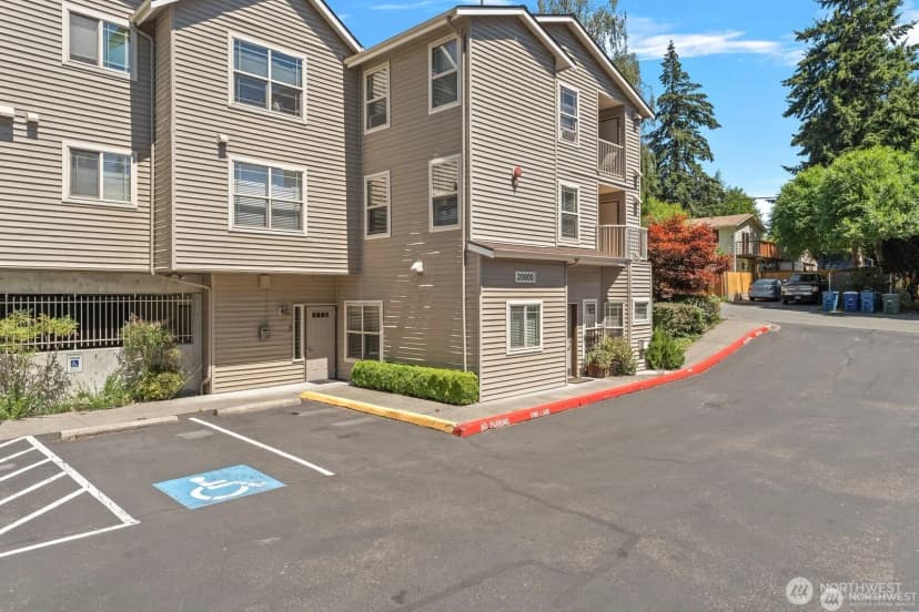 Property photo for 20800 72nd Avenue W #202, Edmonds photo 39
