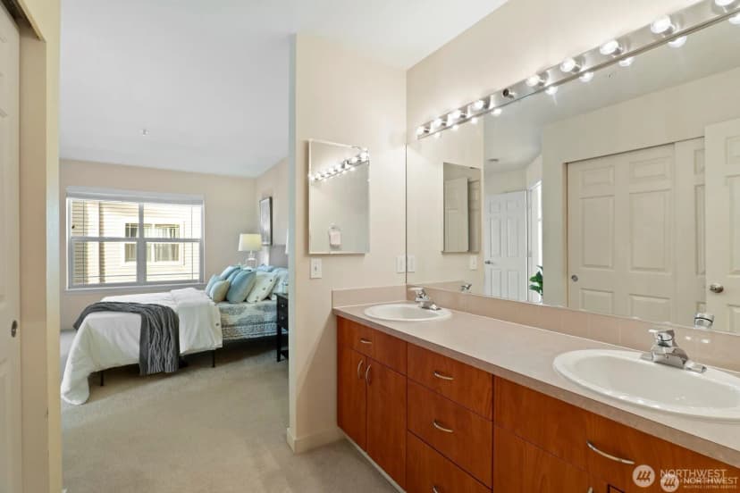 Property photo for 20800 72nd Avenue W #202, Edmonds photo 22