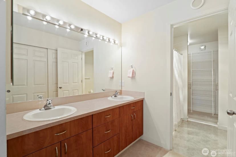 Property photo for 20800 72nd Avenue W #202, Edmonds photo 23