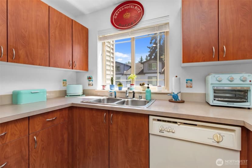Property photo for 20800 72nd Avenue W #202, Edmonds photo 15