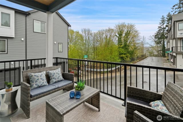 Property photo for 18829 67th Drive Ne #6, Kenmore