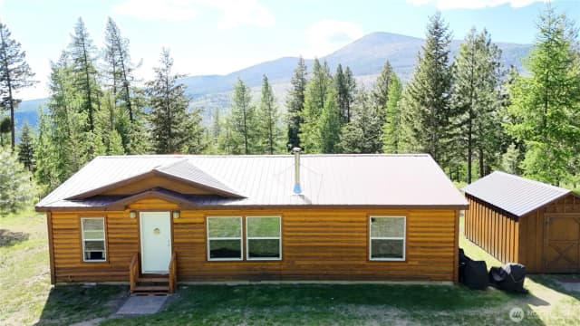 Property photo for 393 Summer Road, Tonasket